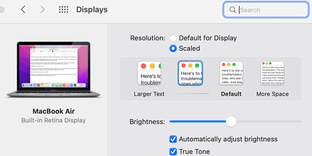 macOS display preferences.