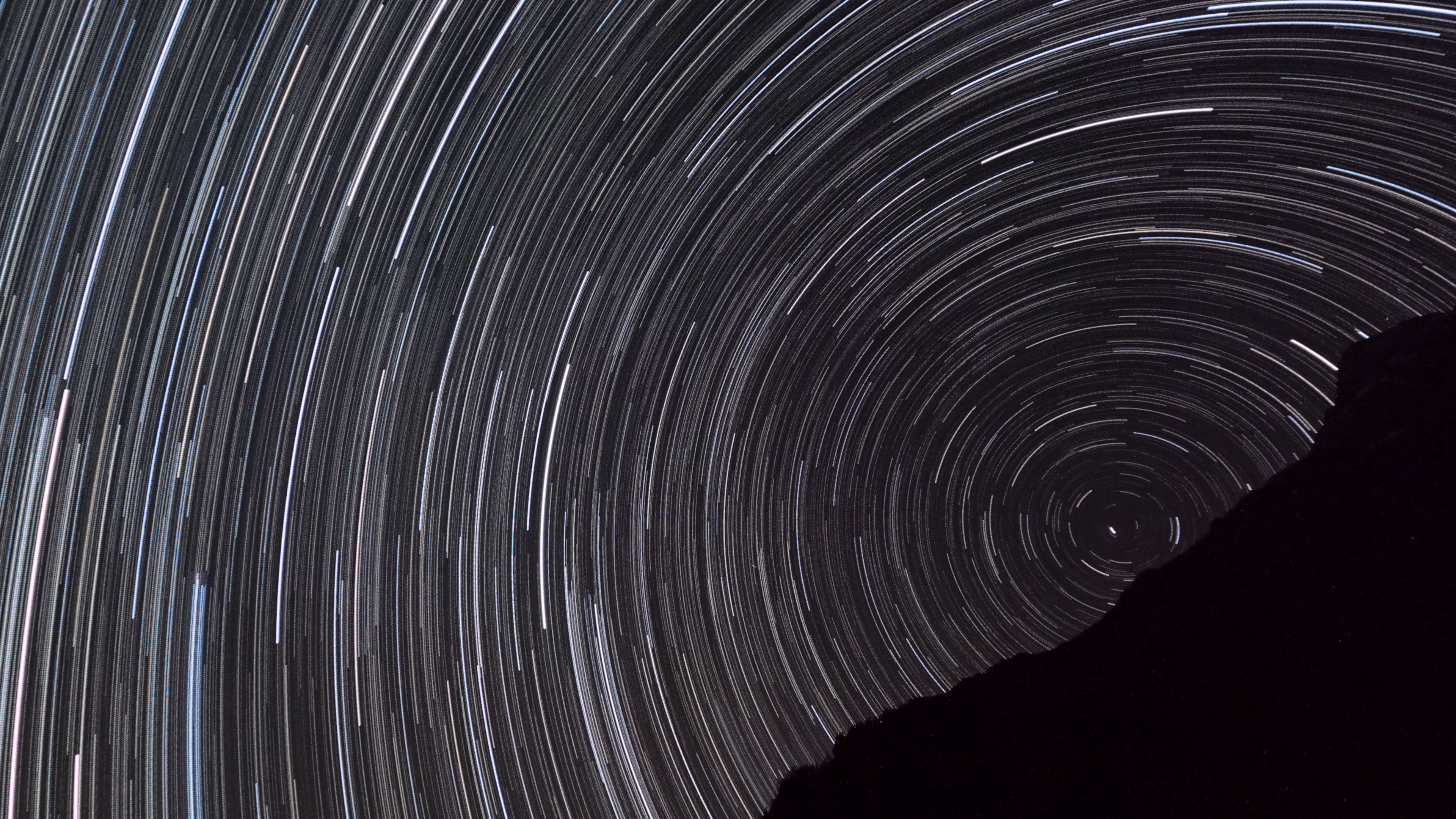 A long exposure of stars.
