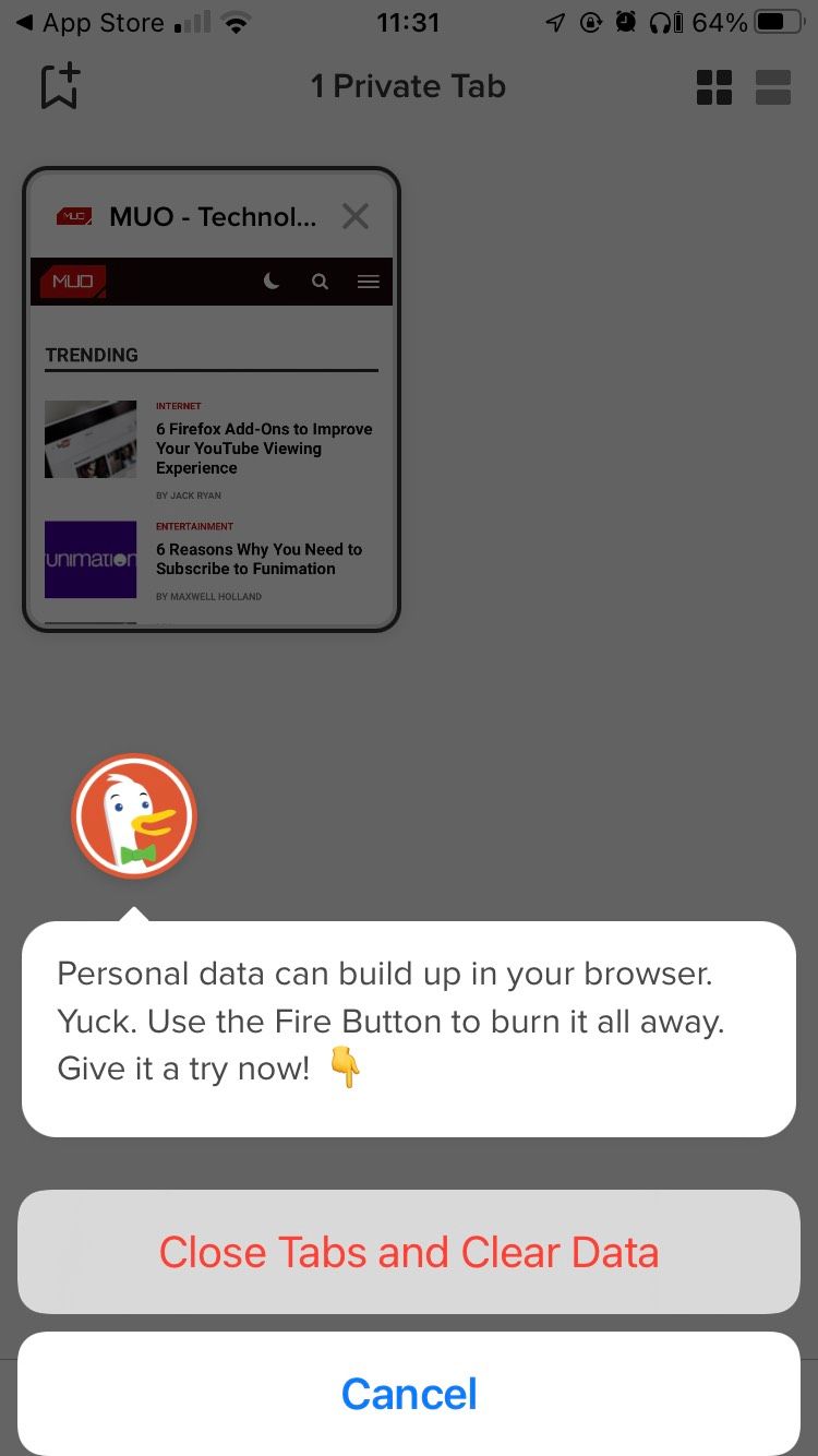 Multiple private tabs being cleared on DuckDuckGo's iOS mobile browser.