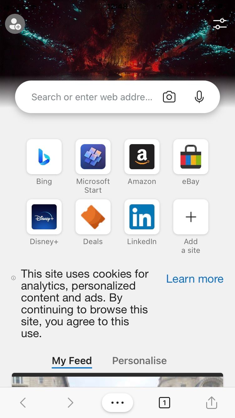 Microsoft Edge iOS browser home screen.