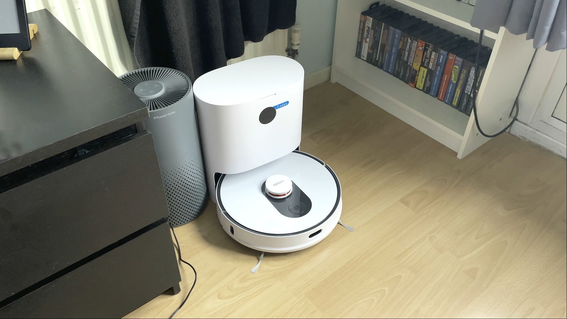 Roidmi EVE Plus Robot Vacuum: Time-Saving Self-Emptying Vacuum, but ...