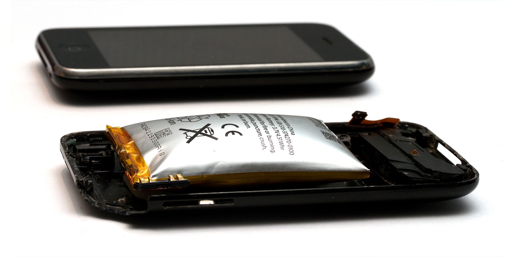 bloated iPhone battery