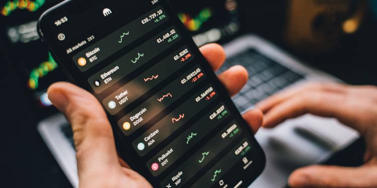 The 6 Best Apps for Tracking Crypto Stats