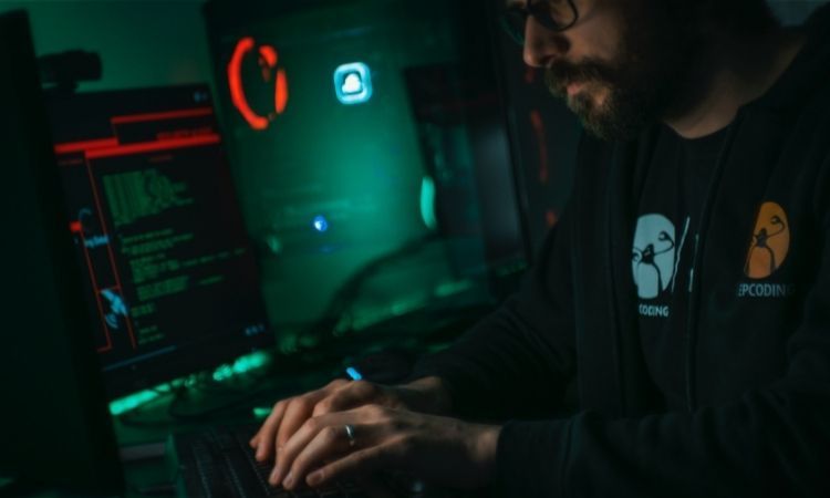 How Does Live Hacking Work?