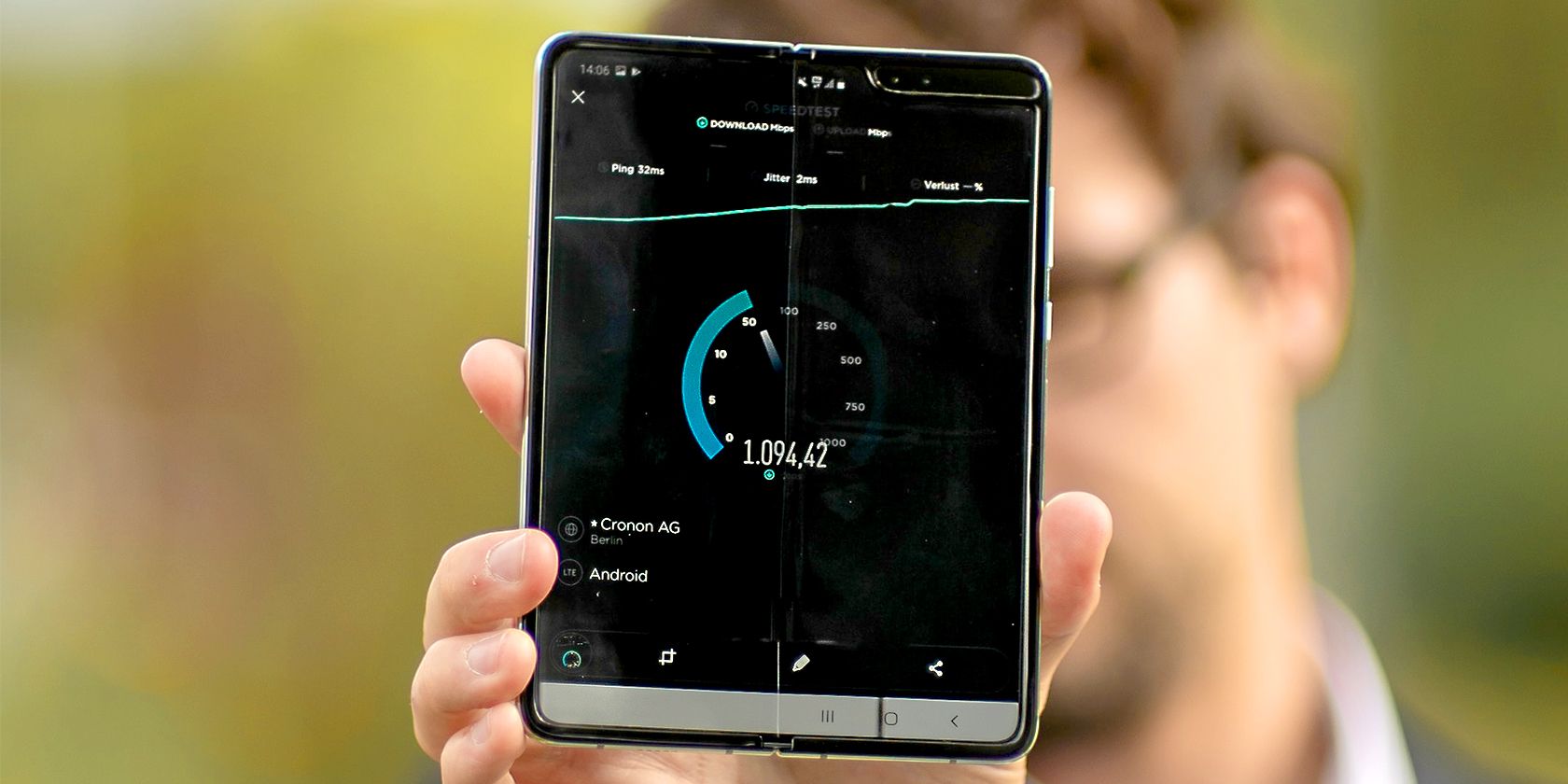 5G speeds on a Samsung Galaxy Z Fold phone