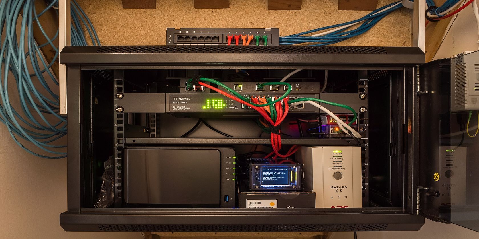 Home-network-cabinet