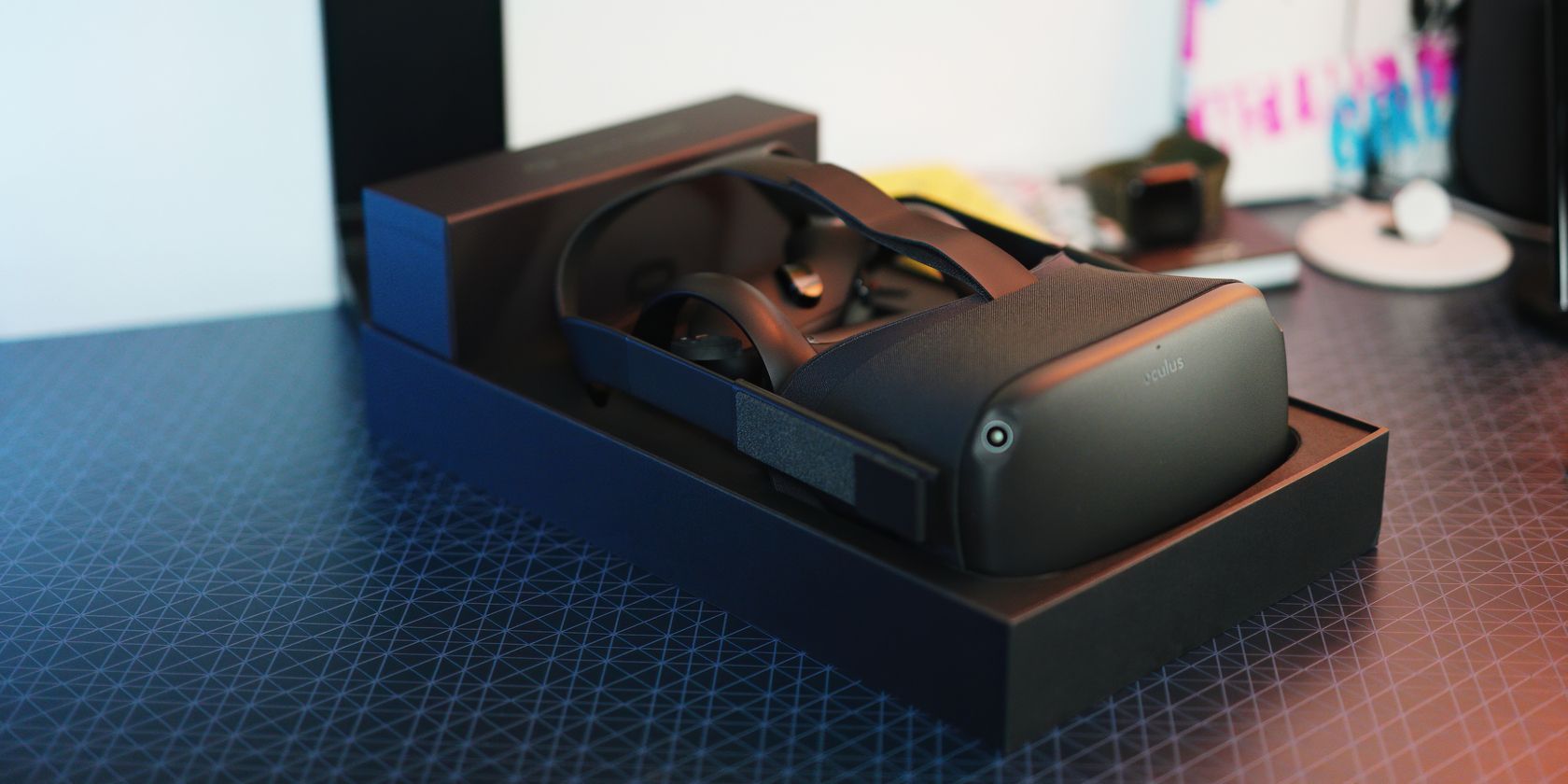 Oculus Quest in open box