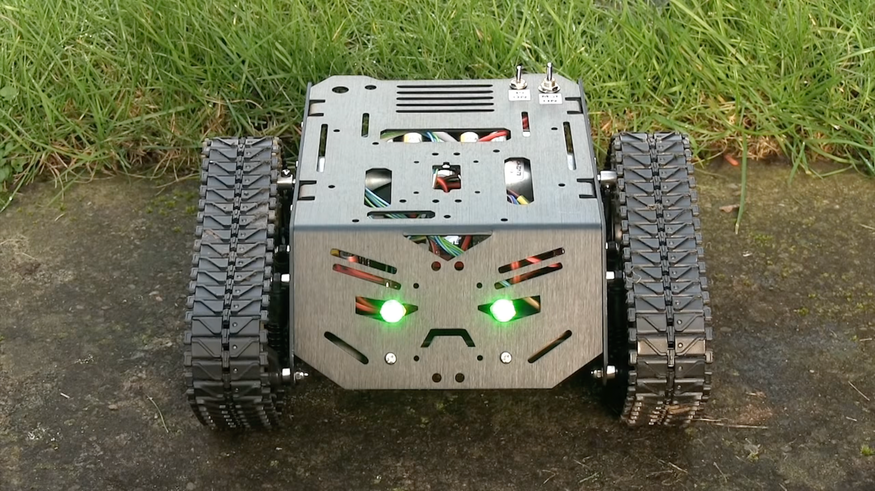 Raspberry Pi Devastator robot
