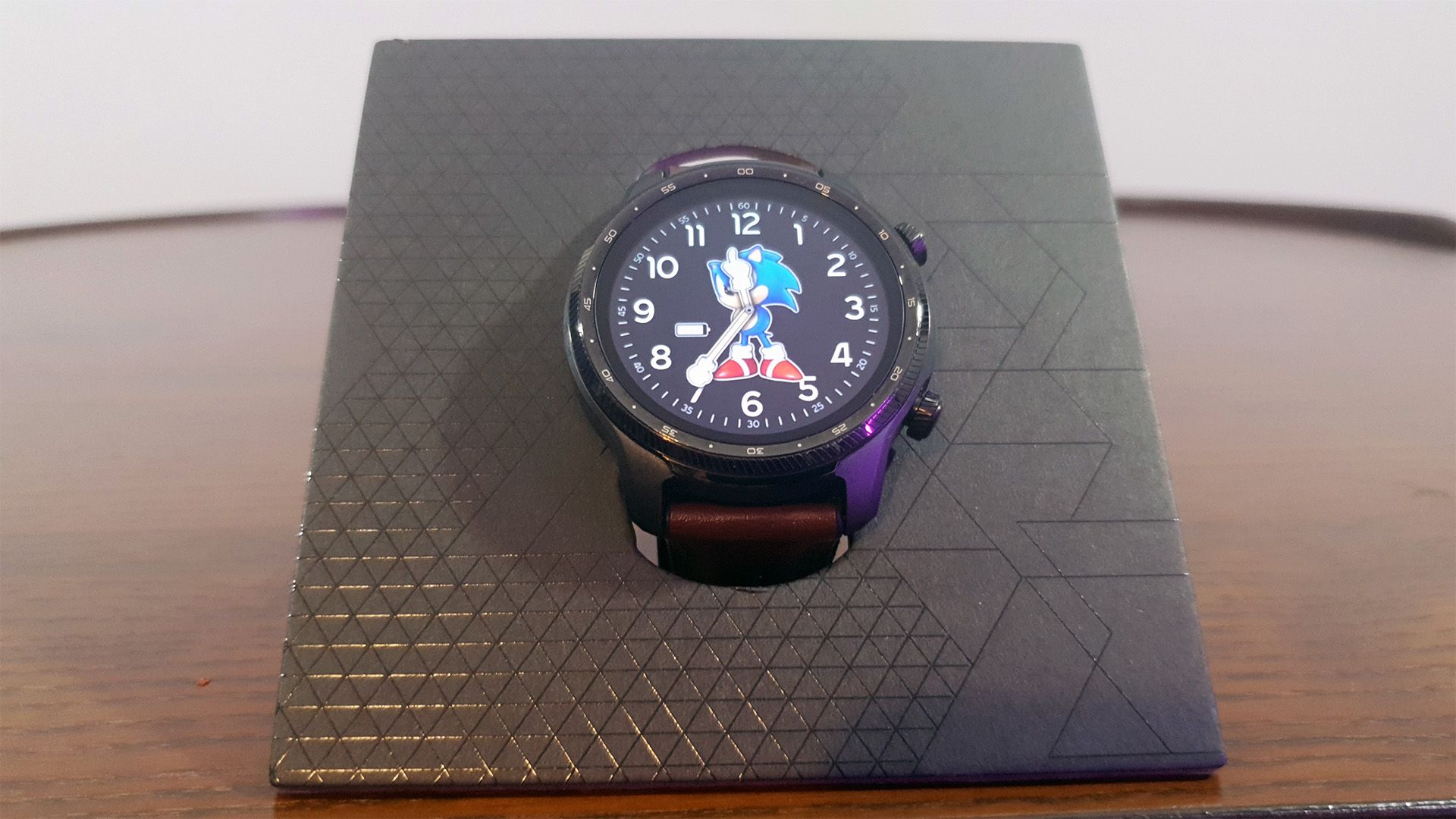 TicWatch Pro 3 Ultra GPS With Sonic Skin Facing Forward