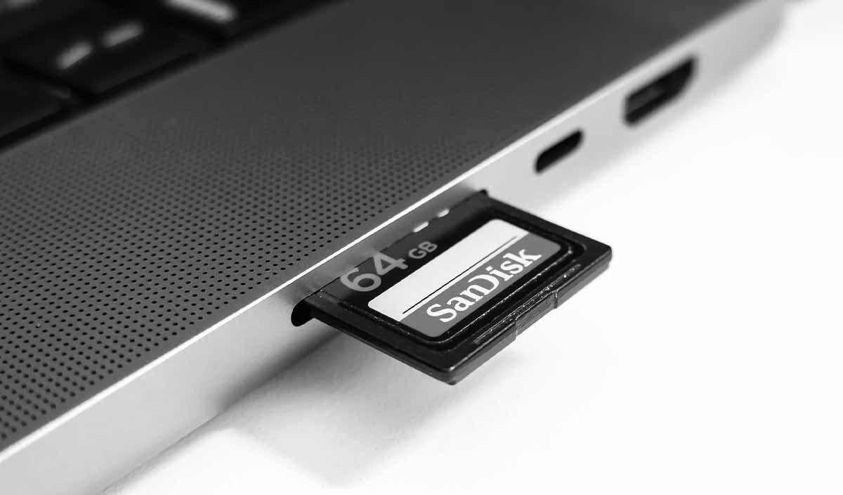 10 Ways to Make Your MacBook Last as Long as Possible