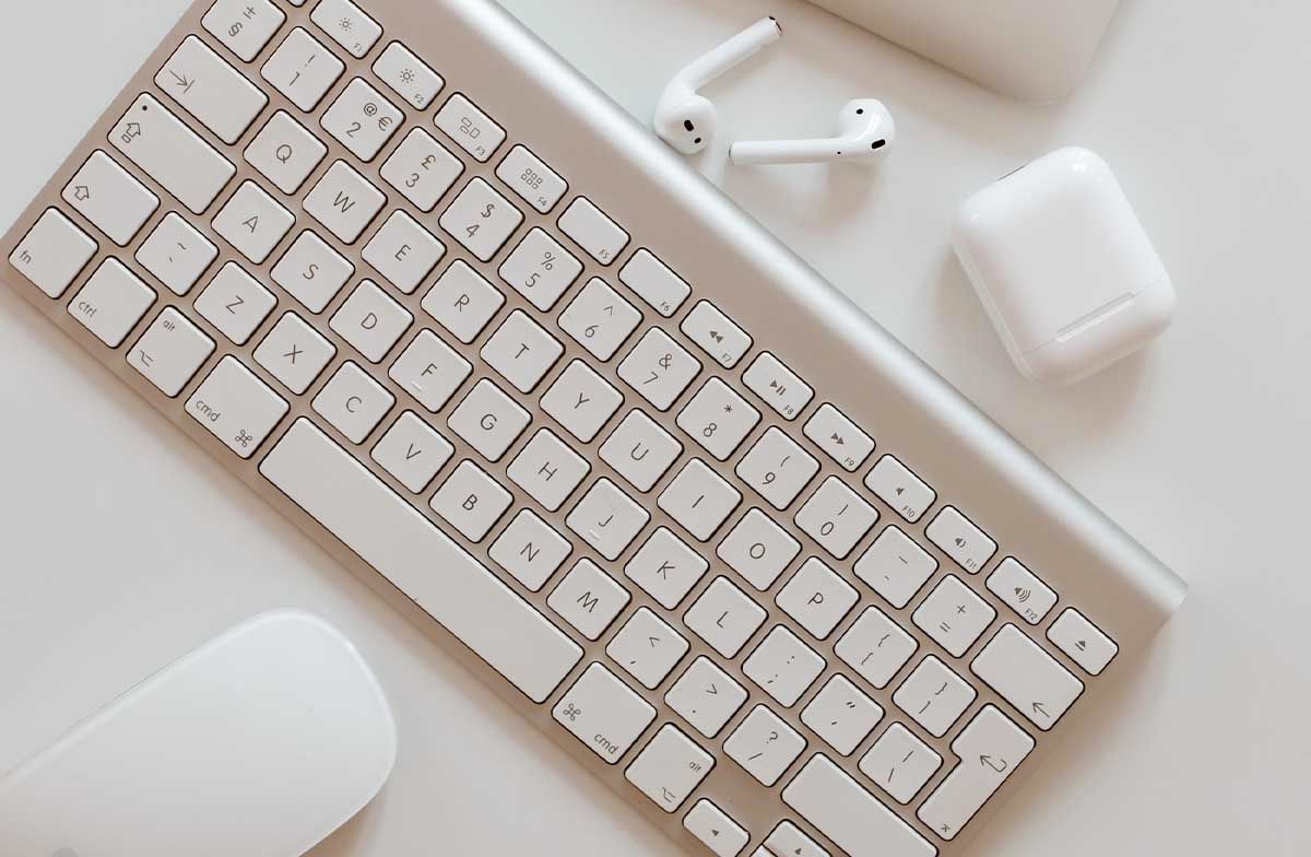 Apple Magic Keyboard and Mouse