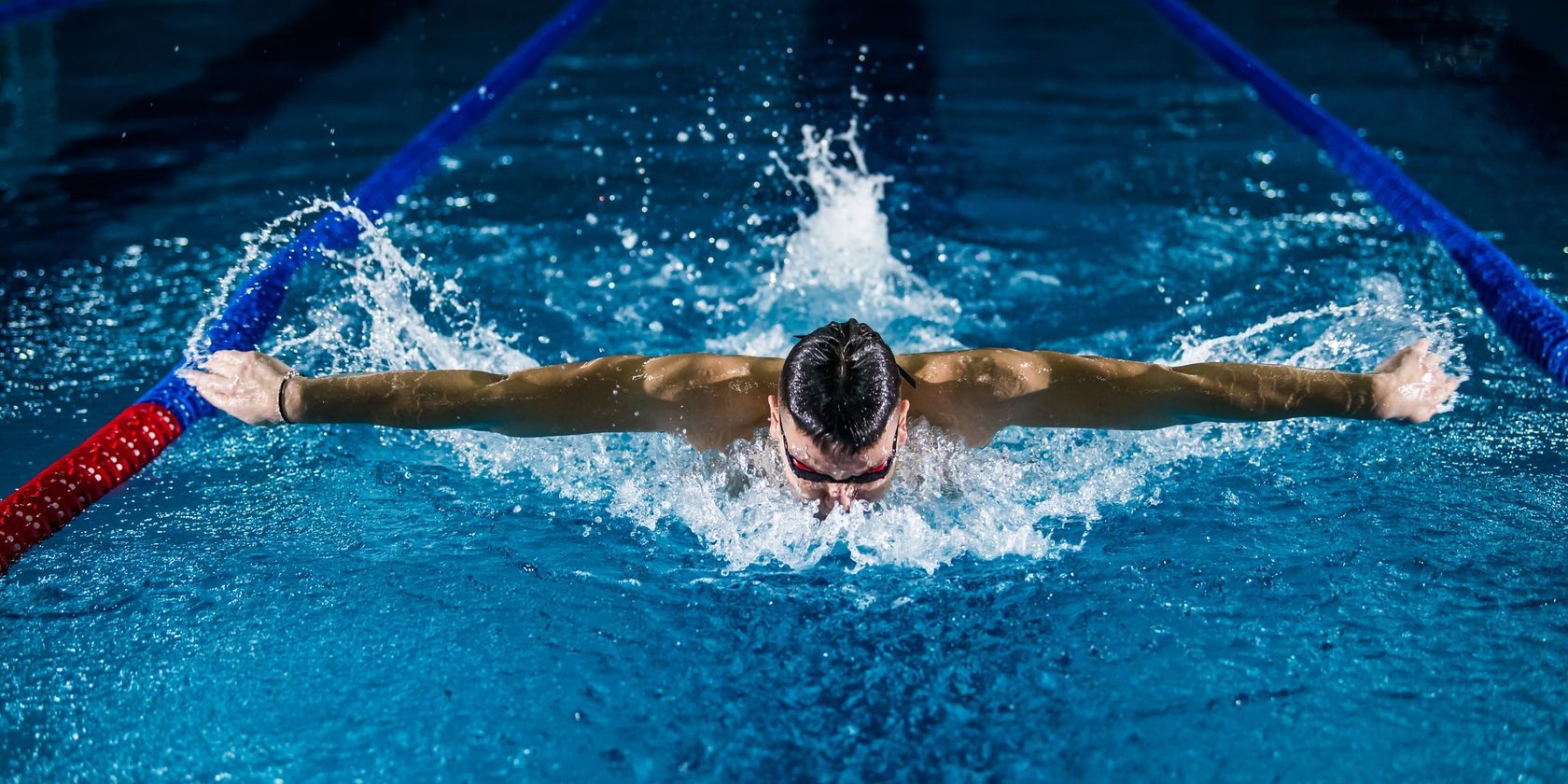 5 Apps for Tracking Swimming Workouts