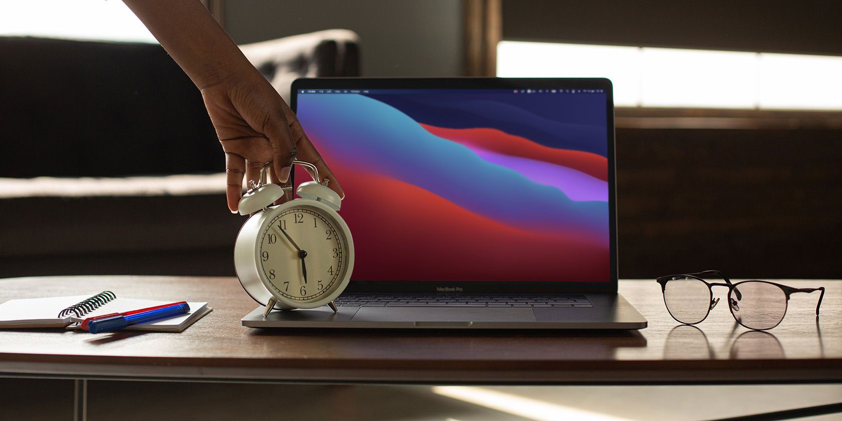 3 Methods for Setting an Alarm on Your Mac: It's Not as Simple as You Think 
