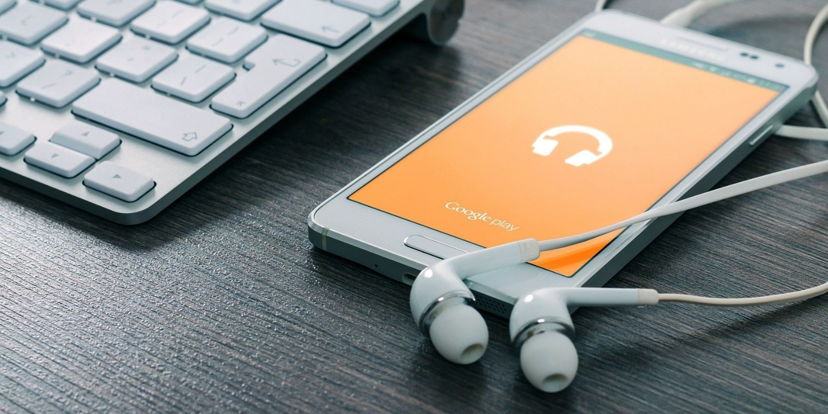 google play music service loading on a smartphone