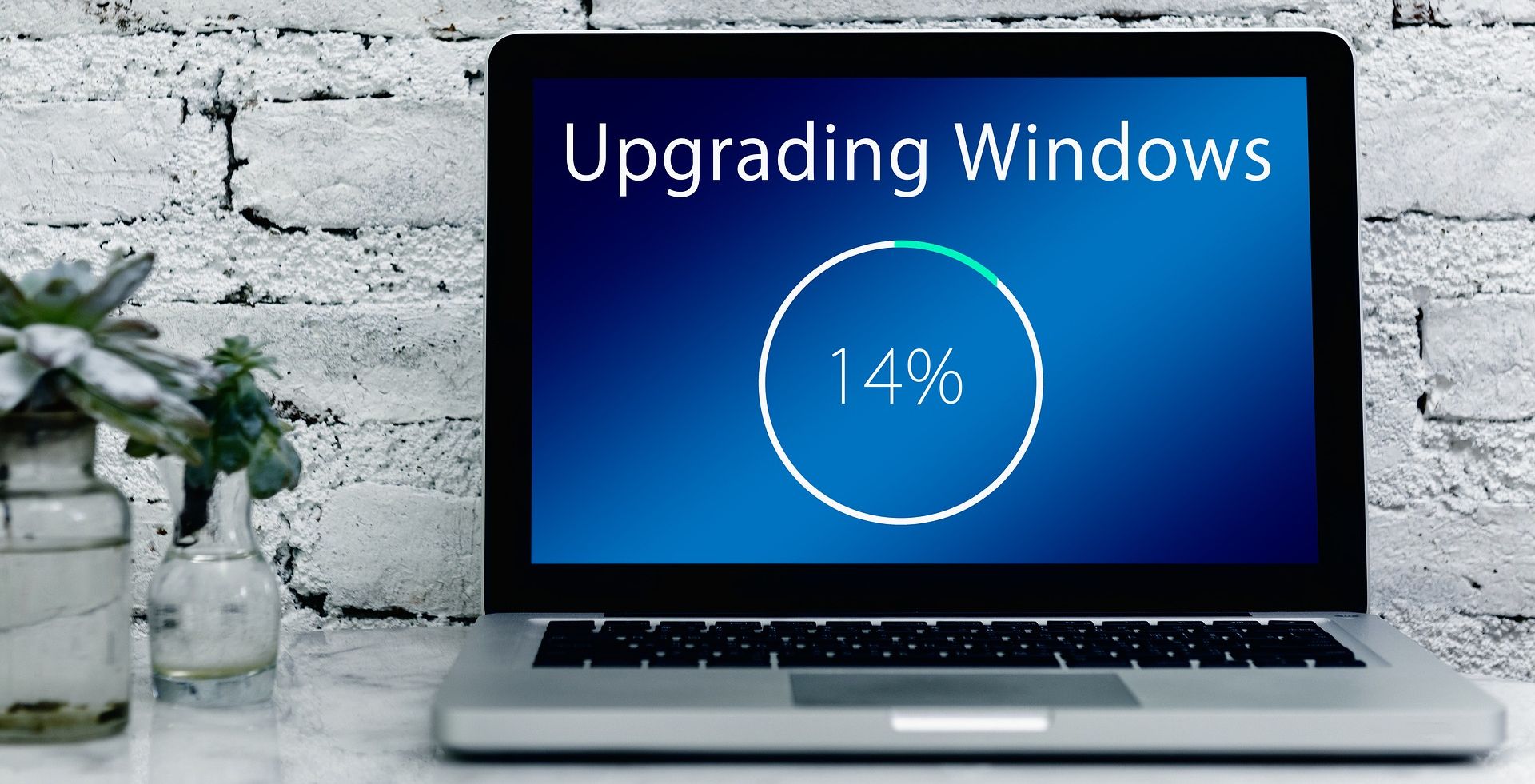 7 Reasons to Choose Windows 10 Over Windows 11