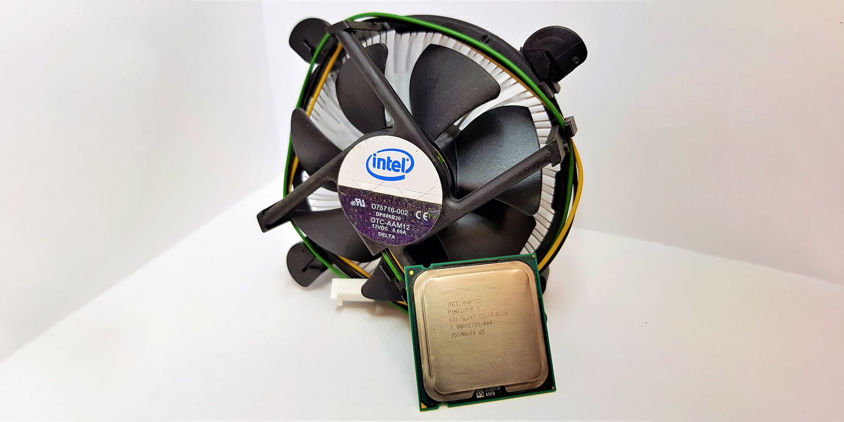 An Intel Pentium 4 Processor With a Fan and Heatsink