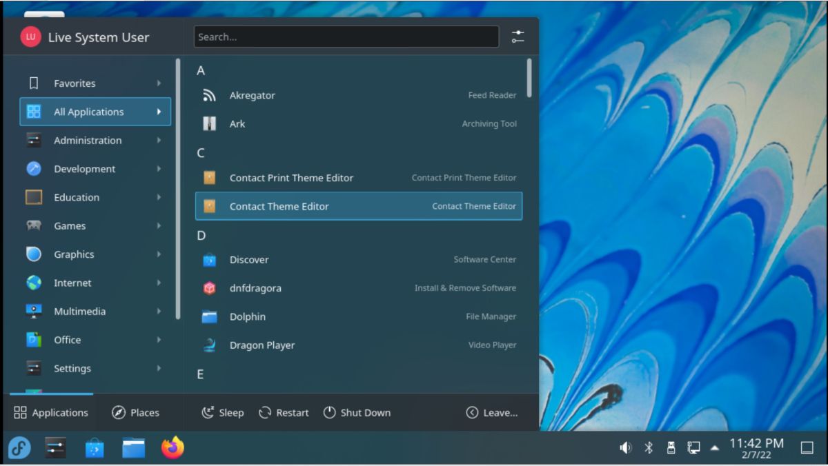 Fedora KDE Plasma desktop interface