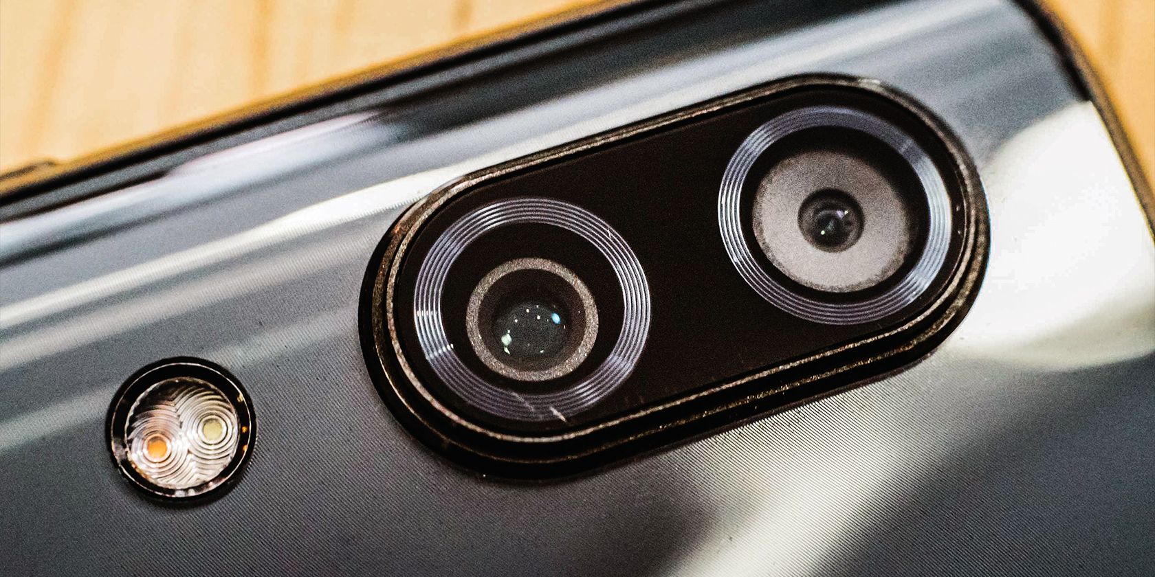rear smartphone camera lens