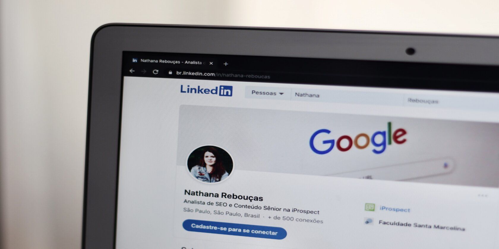  Use AI to Write The Perfect LinkedIn Bio (And Other LinkedIn Tips)
