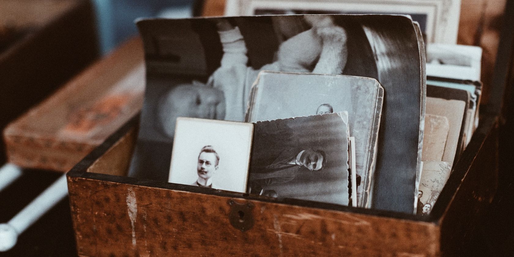 The 4 Best Software to Help You Restore Old Photos