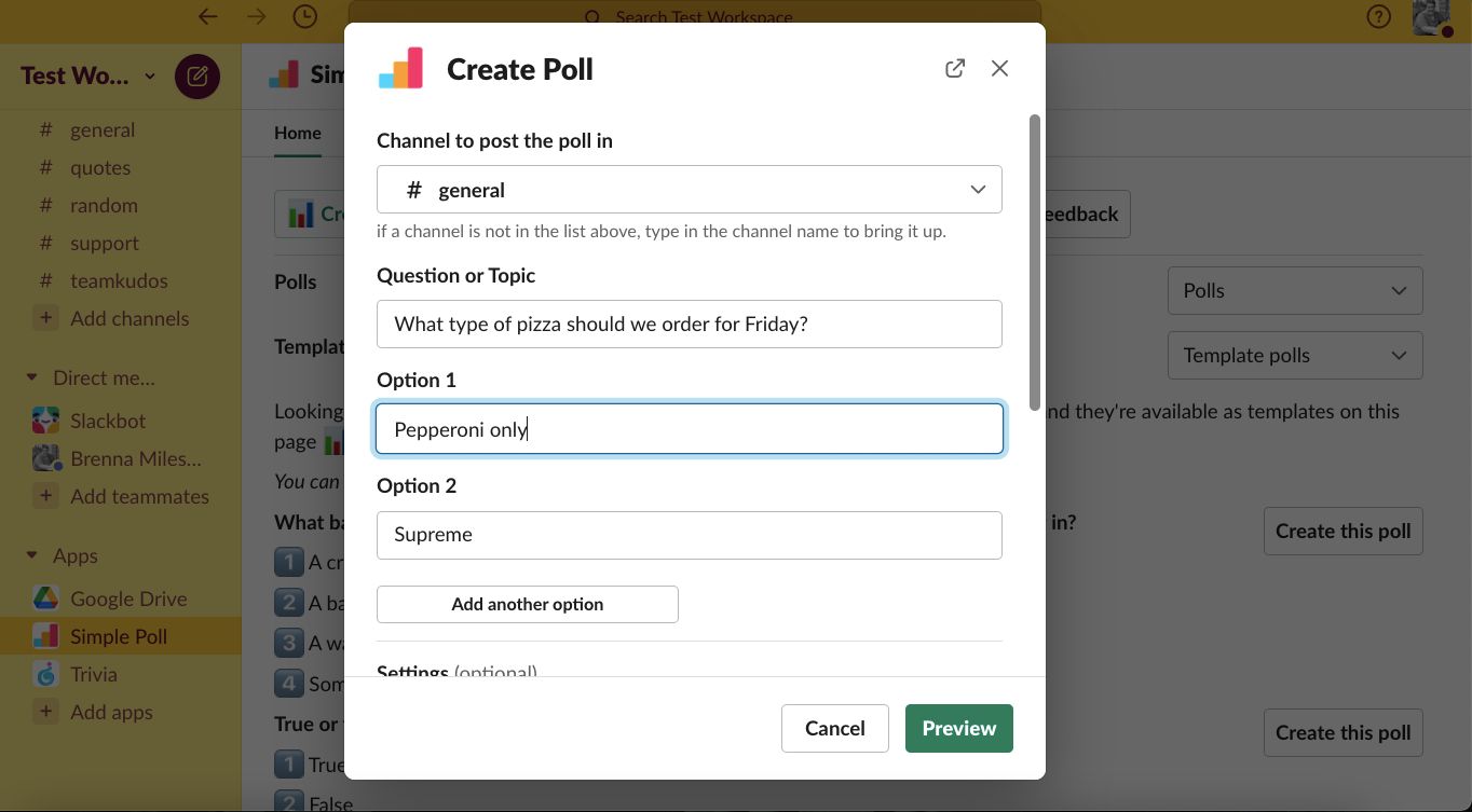 تصویر یک نظرسنجی را با استفاده از Simple Poll در Slack نشان می دهد