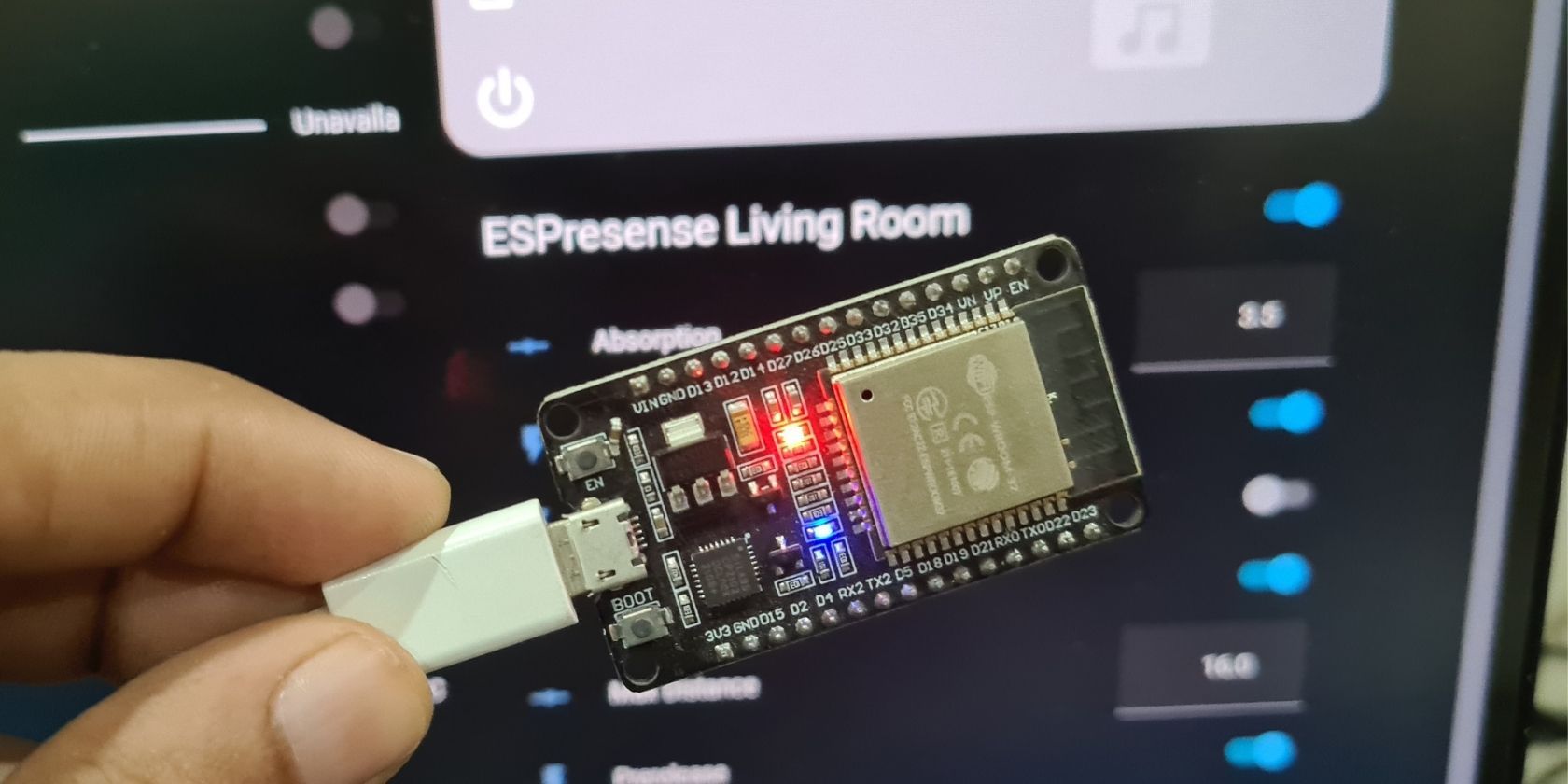 detect room presence using esp32 for home automation