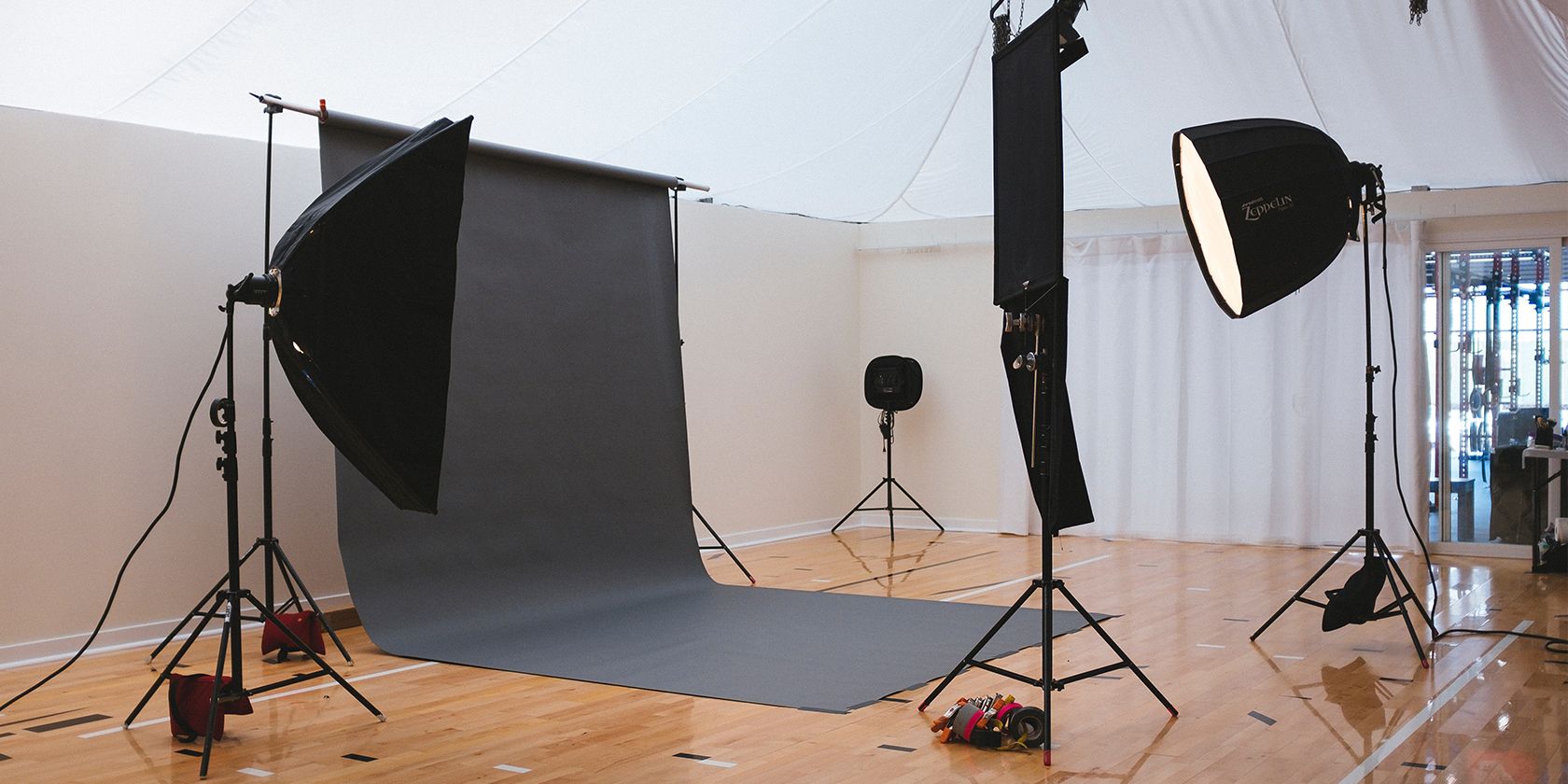 A simple studio set-up, complete with two softboxes.