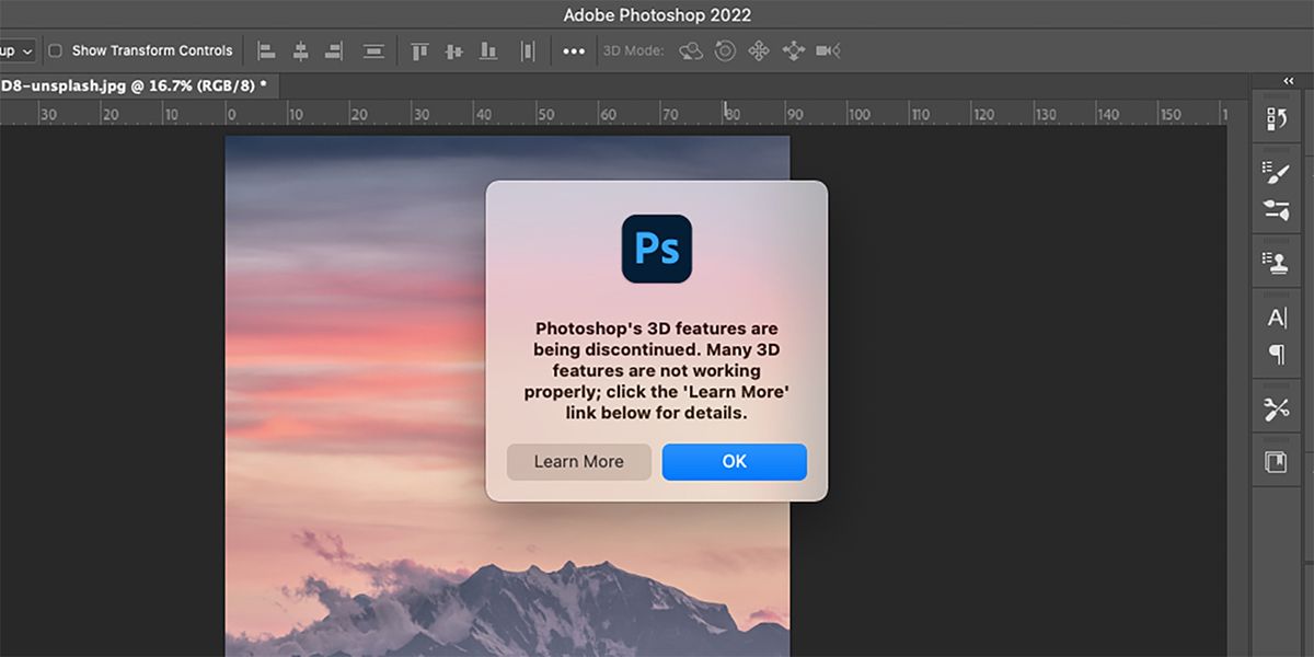 فضای کاری فتوشاپ با نمایش یک پنجره هشدار دهنده مبنی بر اینکه ویژگی های سه بعدی دیگر در دسترس نیستند.