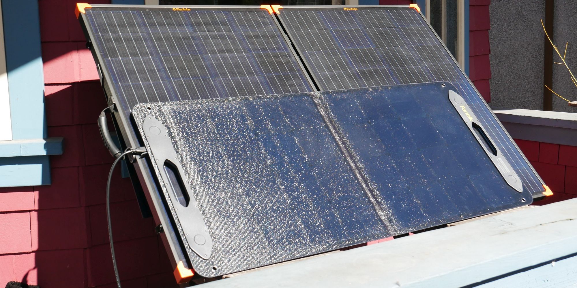 Fanttik EVO 300 Solar Panel and FlexSolar Panel