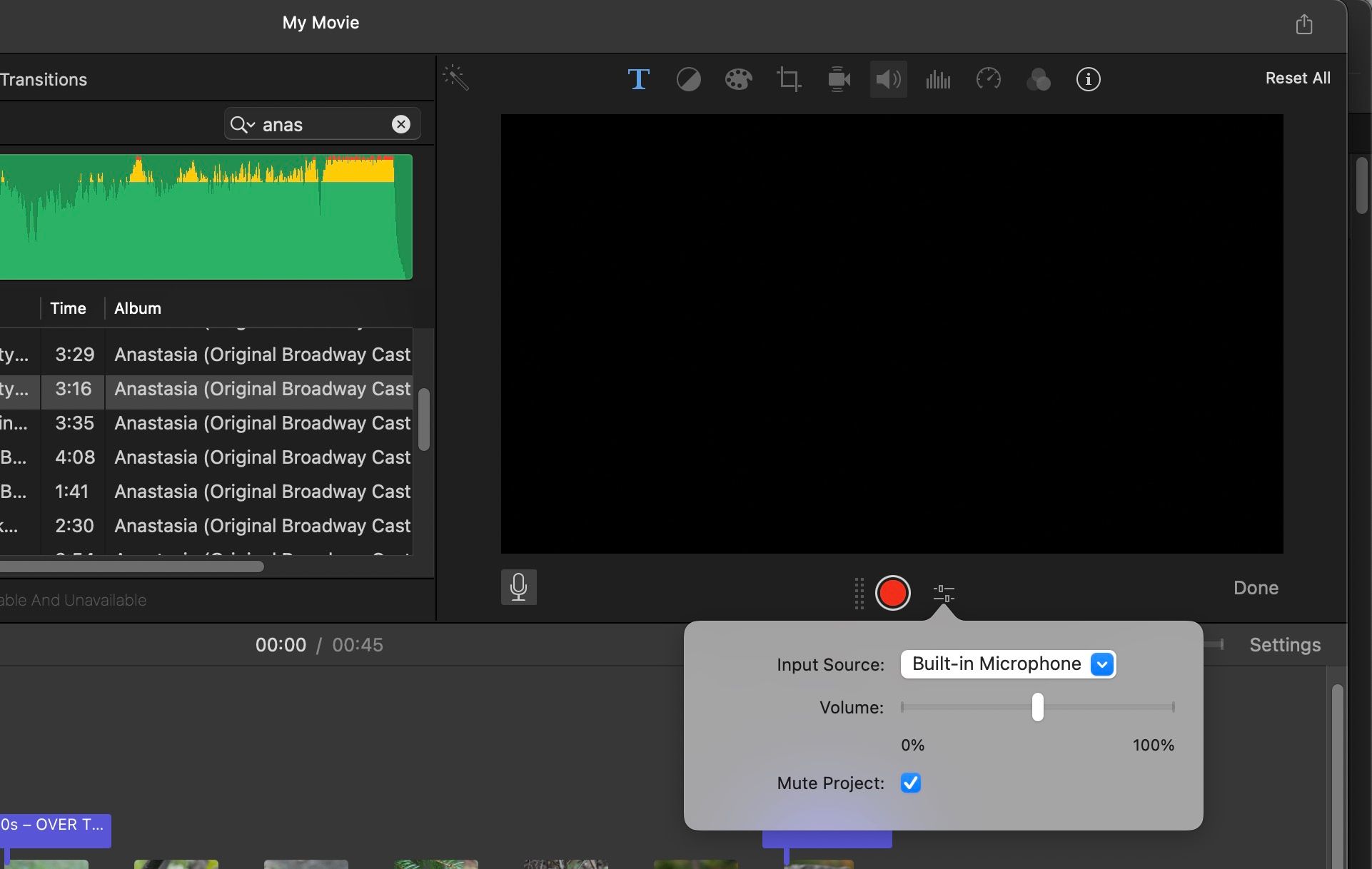 Narration being added to iMovie slideshow, with input options selected