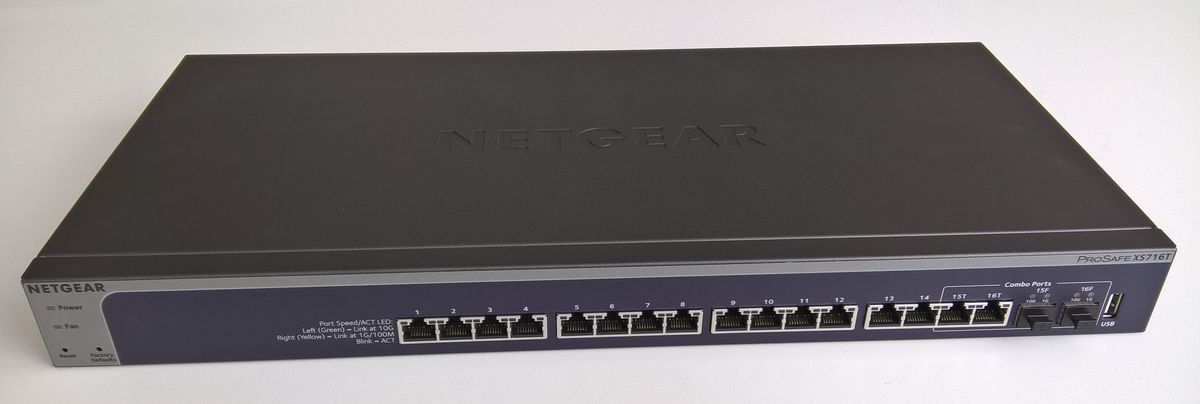 Netgear-Smart-Managed-Switch