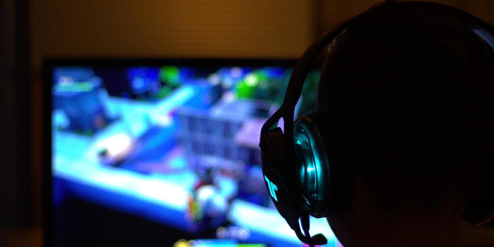 Gamer wearing headphones