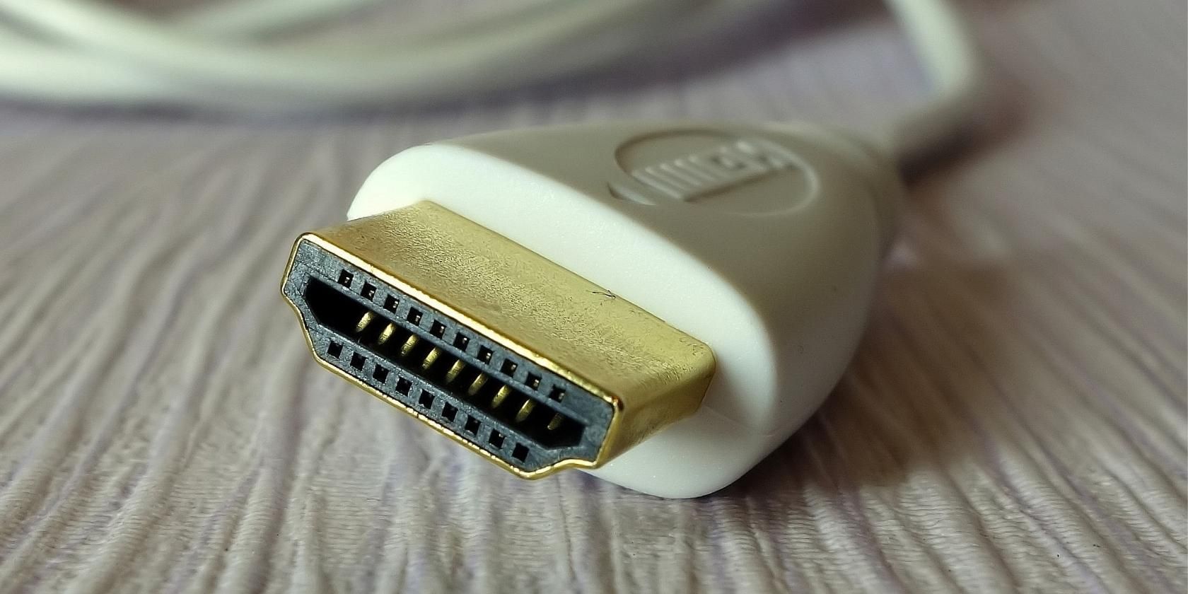 A white HDMI cable 