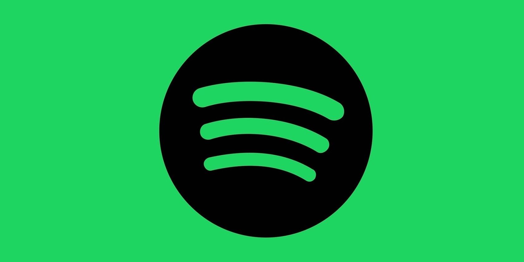 لوگوی spotify در پس زمینه سبز