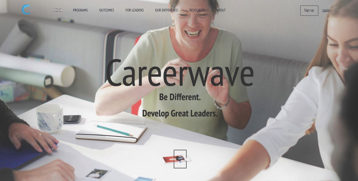 تصویر صفحه اصلی Careerwave