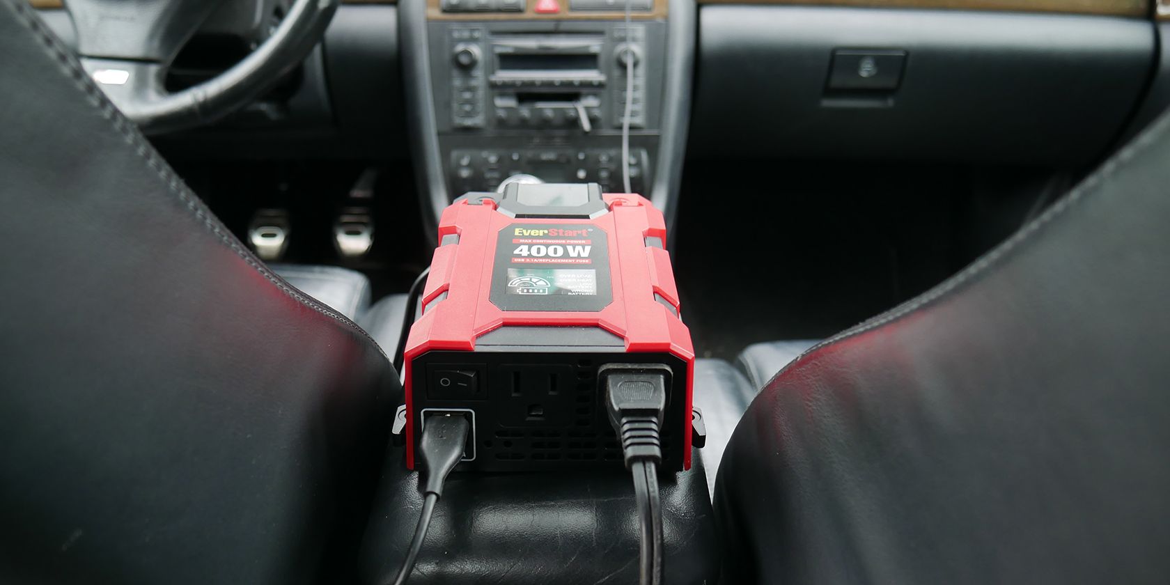 image of a 400w power inverter inside vehicle