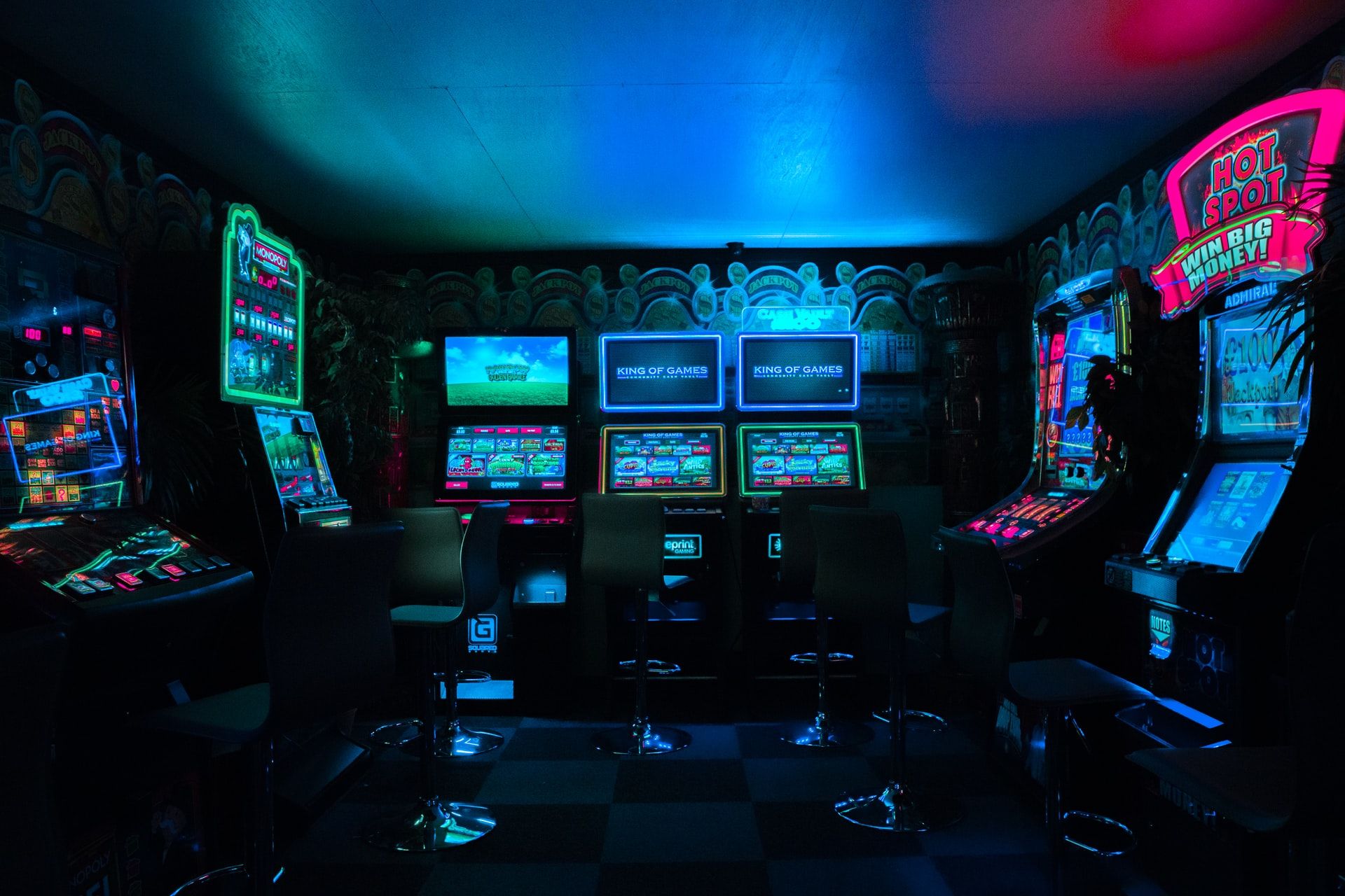 Image of arcade game machines 