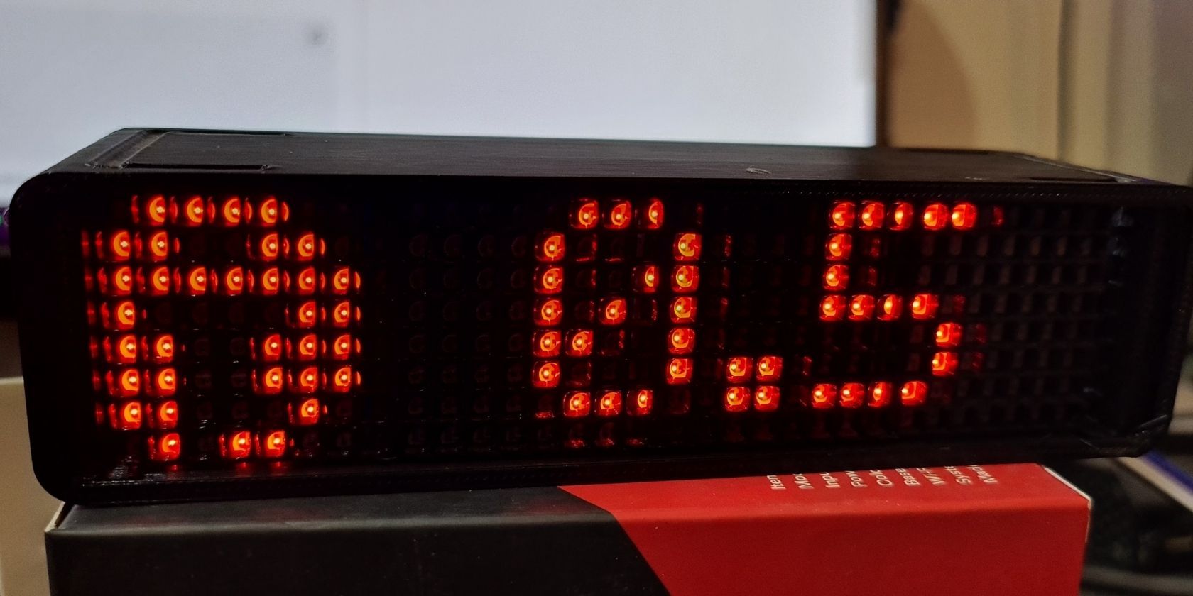 The 8 Best Raspberry Pi Clock Projects You Can Make