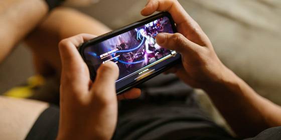 7 Reasons Why You Shouldn't Buy an Android Gaming Phone