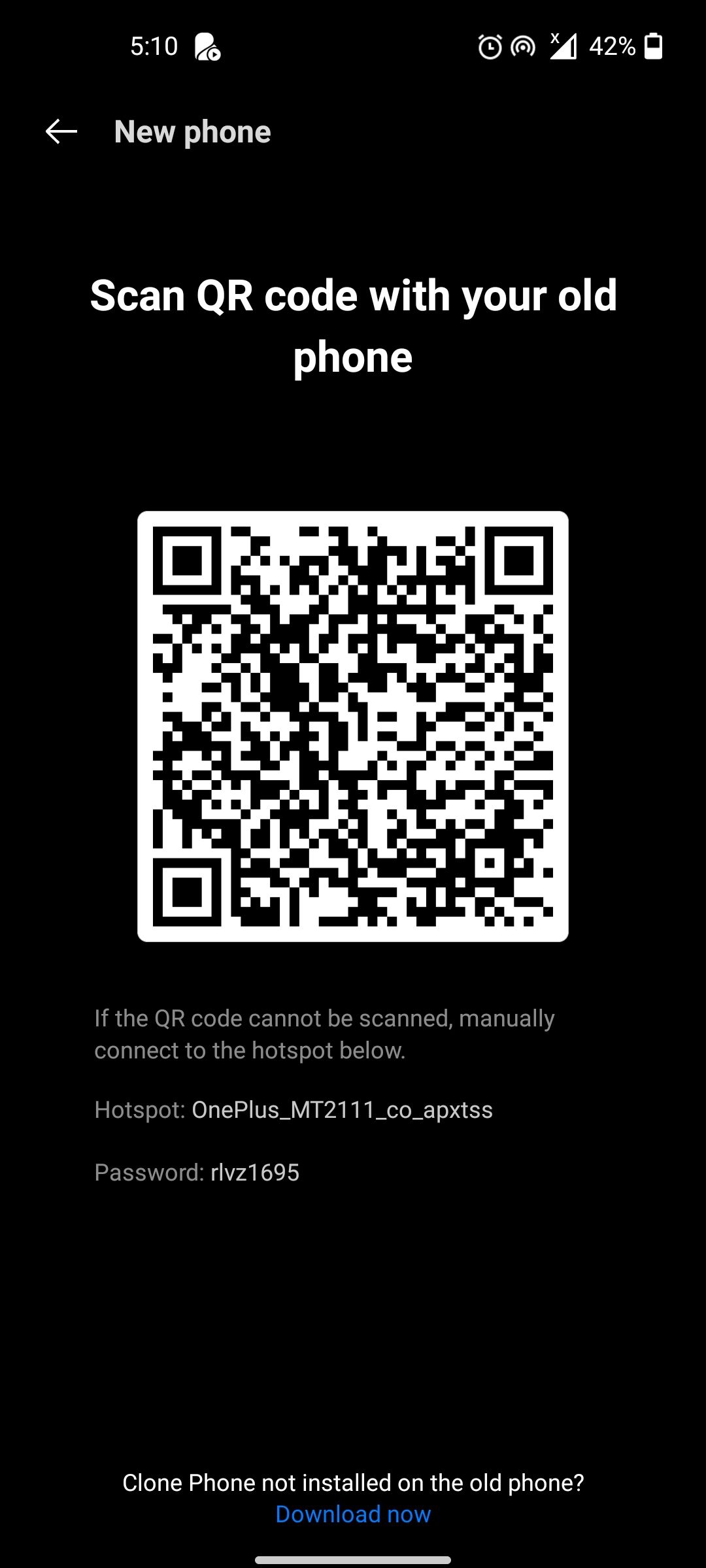 Clone Phone displaying a QR code for connection