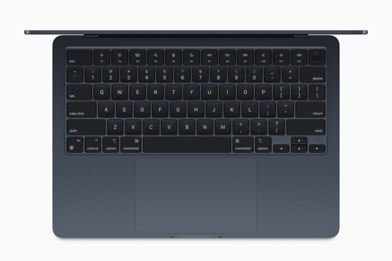 M2-MacBook-Air-keyboard-view