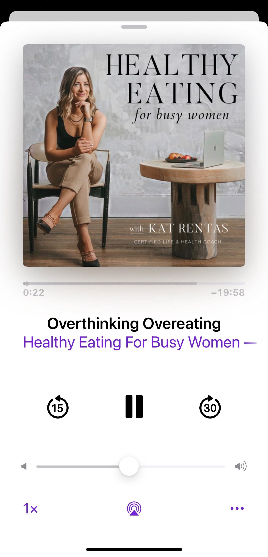 Screenshot from Healthy Eating For Busy Women podcast play screen