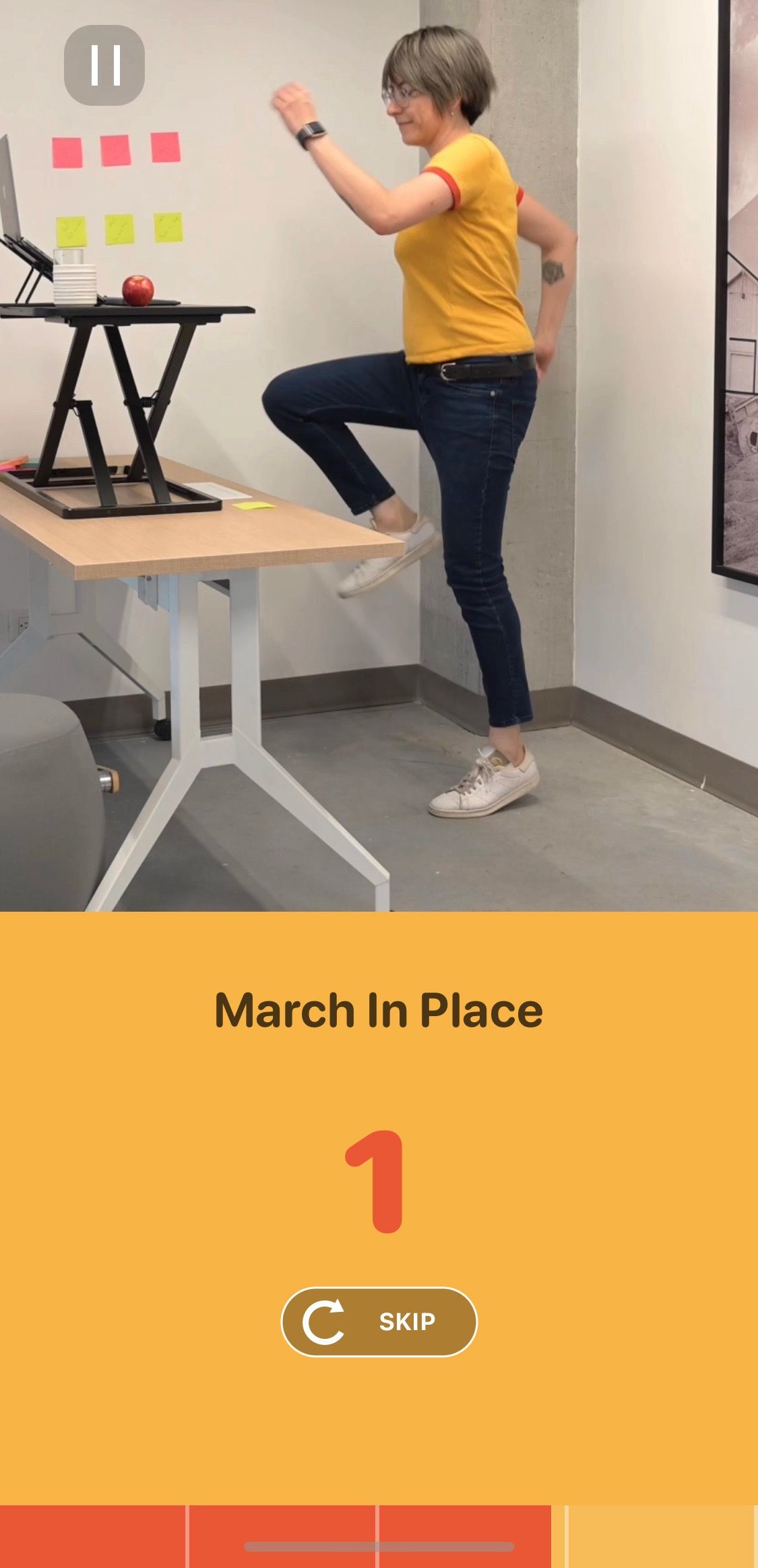 Screenshot of Wakeout app showing the march in place exercise screen