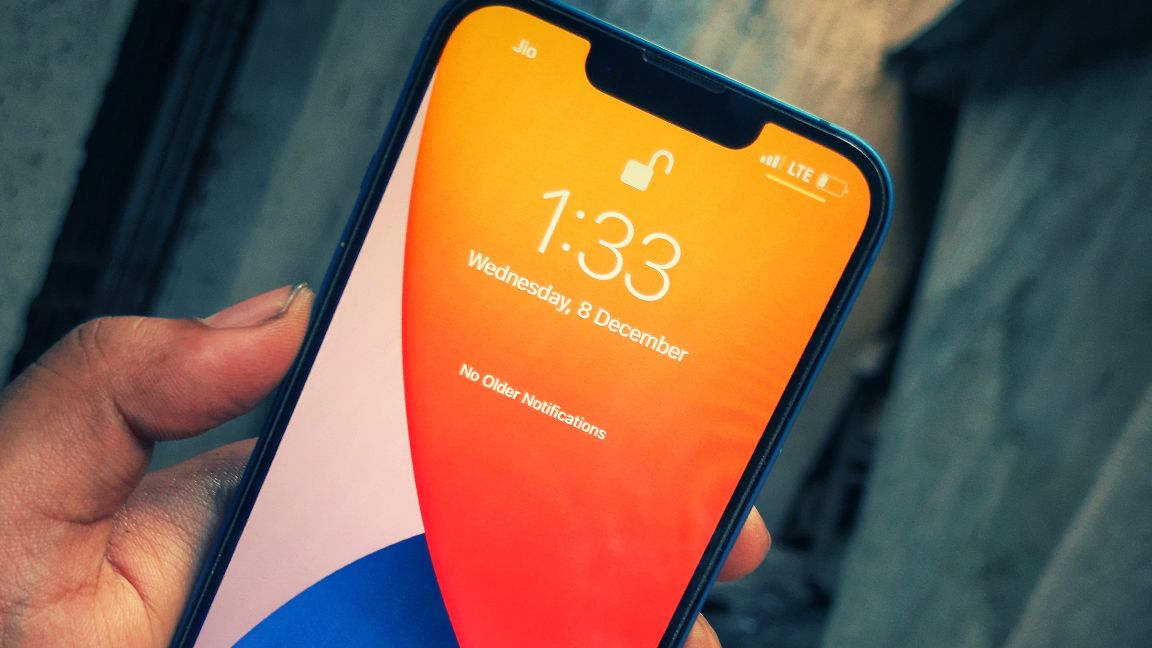 Unlocking iPhone with Face ID