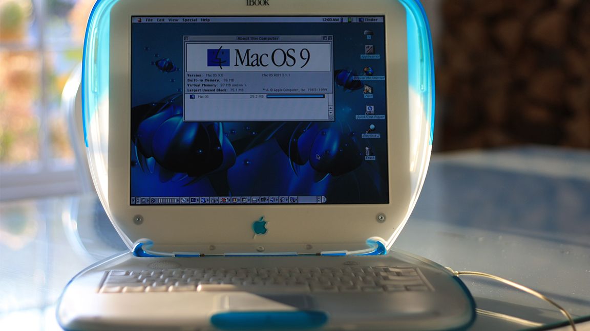 iBook G3 in blue colorway