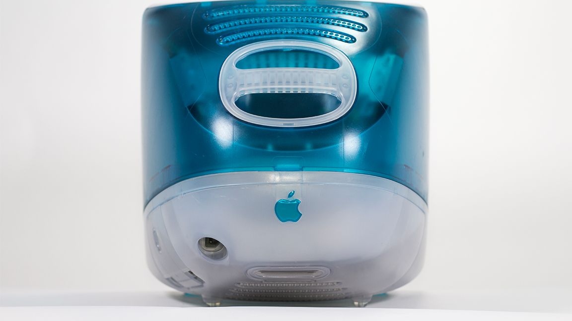 iMac G3 in blue colorway