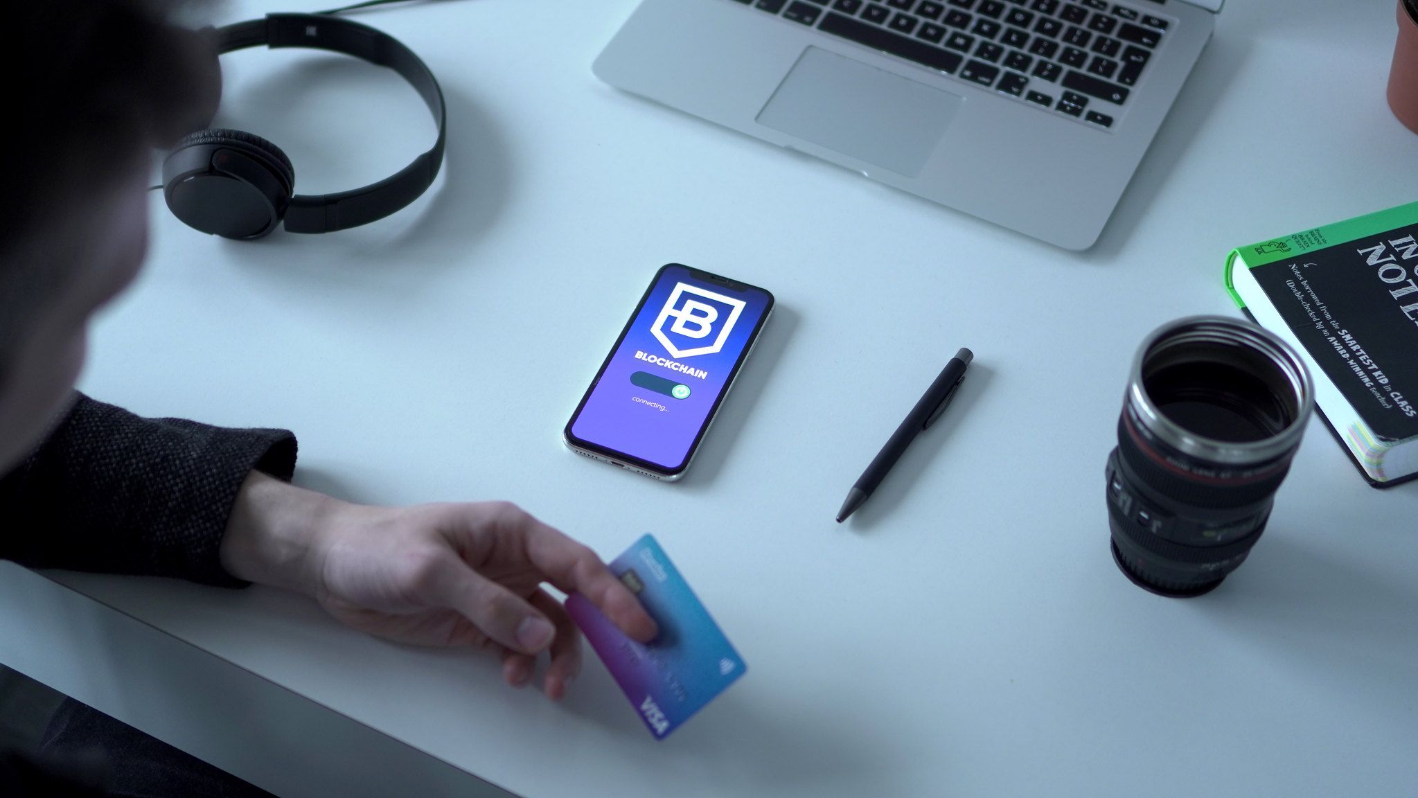 how does crypto .com card work