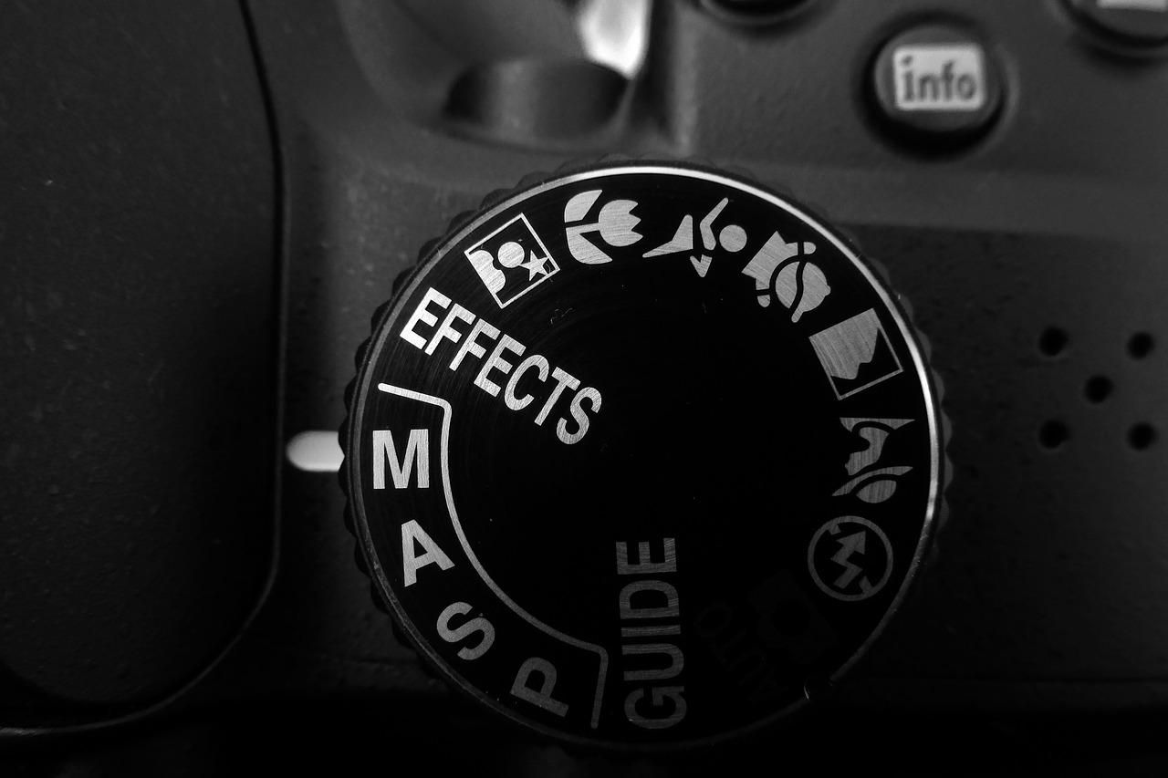 Photo of a camera mode dial