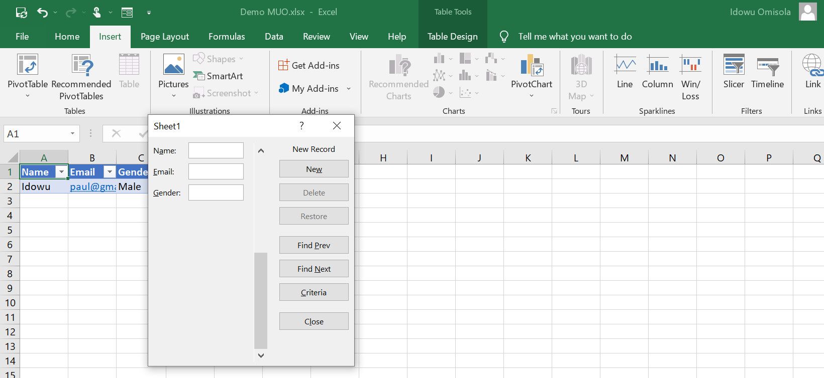 Data entry form with input fields in Excel