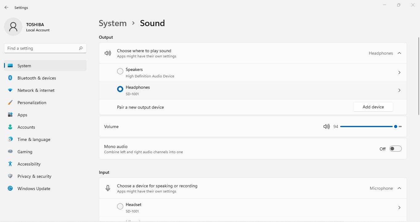  Selecting Relevant Bluetooth Headphones in Sound Output Settings in Windows 11 Settings App